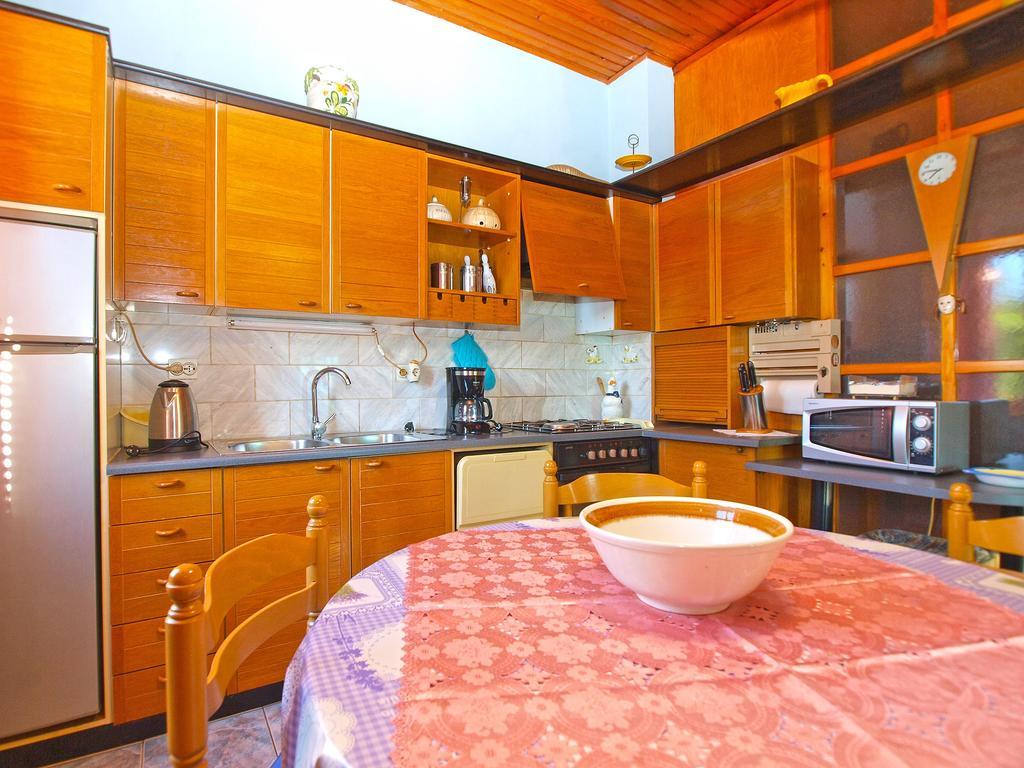 House Silvana 1461 プーラ エクステリア 写真